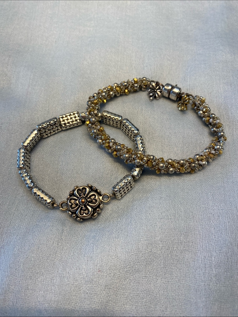 Silver-Tone Floral and Gold & Silver Tone Bead Women’s Bracelet Set